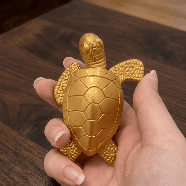 Turtle-Shaped Torch Lighter – Refillable Adjustable Flame Gas Lighter