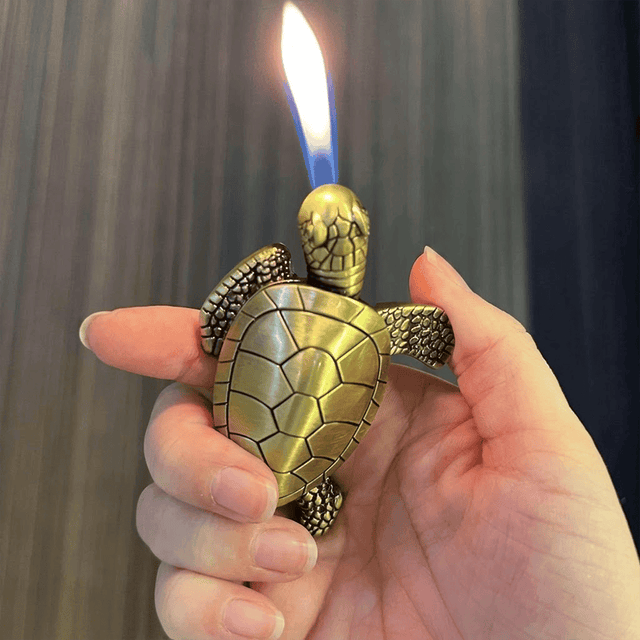 Turtle-Shaped Torch Lighter – Refillable Adjustable Flame Gas Lighter